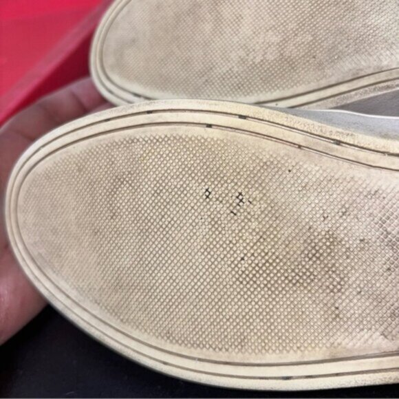 Michael Kors Women's 9.5 Beige Taupe Tan Perforated Slip-On Shoes Casual Summer - Picture 9 of 12